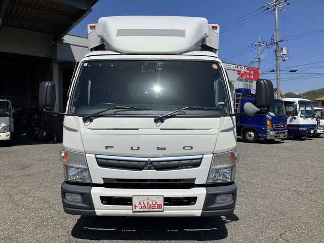 三菱ふそうキャンターアルミウイング小型（2t・3t）[写真09]