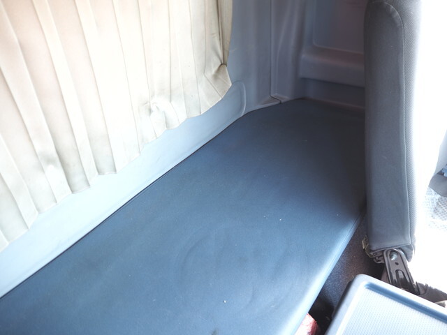 日野レンジャークレーン4段増トン（6t・8t）[写真37]