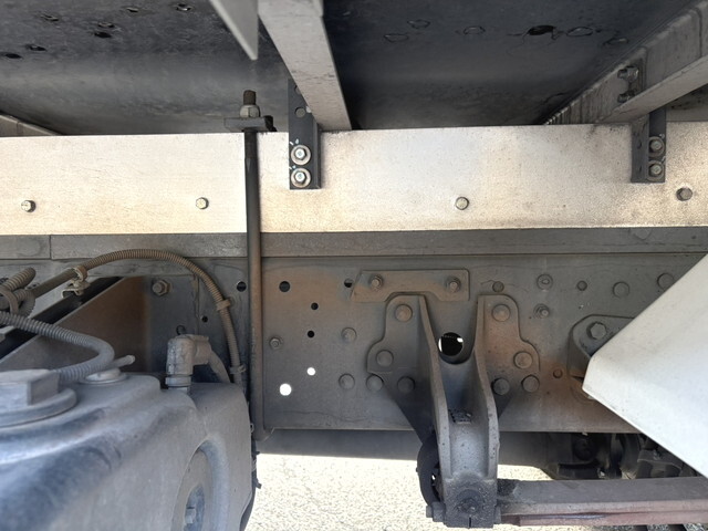 三菱ふそうファイター冷凍車（冷蔵車）中型（4t）[写真19]