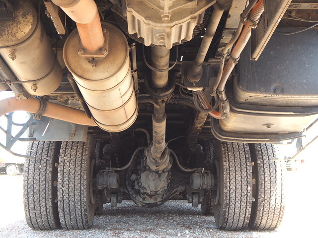 三菱ふそうスーパーグレートセルフローダー大型（10t）[写真10]