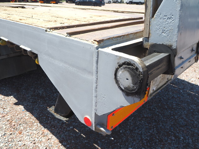 三菱ふそうスーパーグレートセルフローダー大型（10t）[写真28]