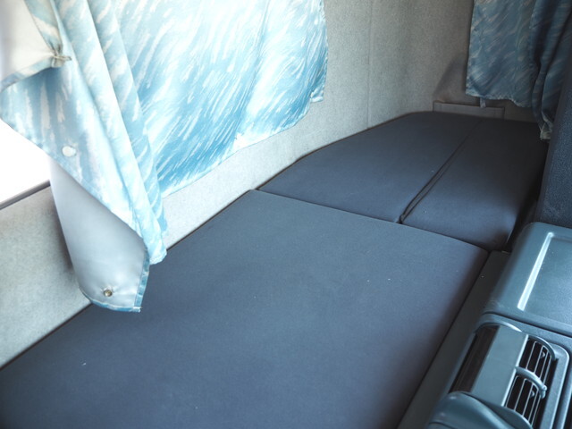 三菱ふそうスーパーグレートセルフローダー大型（10t）[写真38]