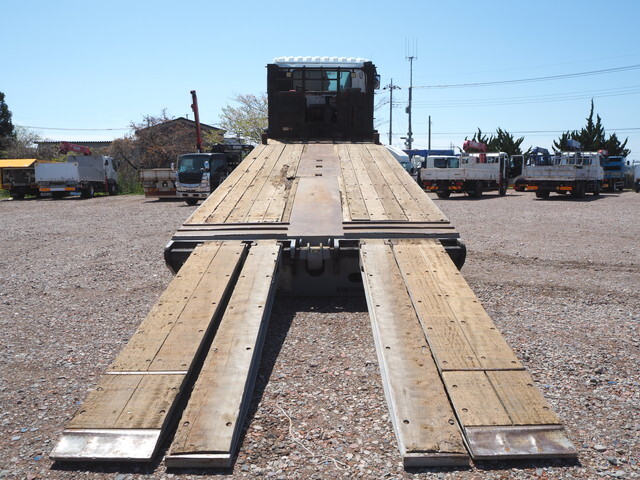 三菱ふそうスーパーグレートセルフローダー大型（10t）[写真07]