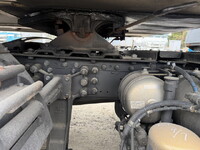 いすゞギガトレーラーヘッド（トラクターヘッド）大型（10t）[写真30]