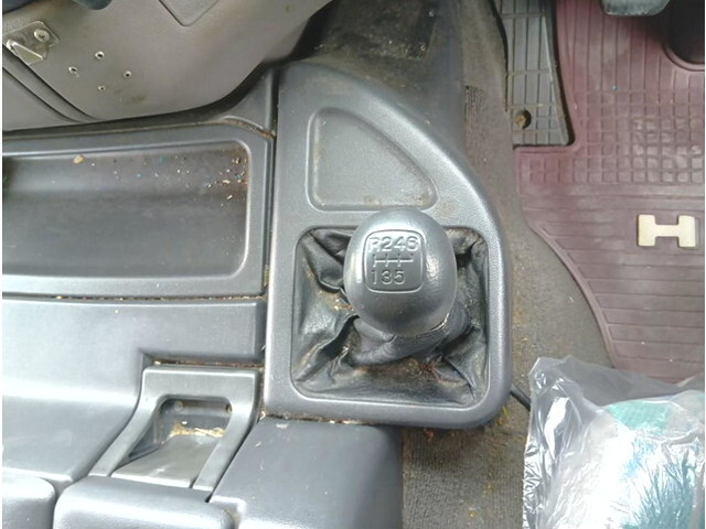 日野プロフィアタンク車（タンクローリー）大型（10t）[写真35]