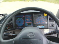 日野プロフィアタンク車（タンクローリー）大型（10t）[写真37]