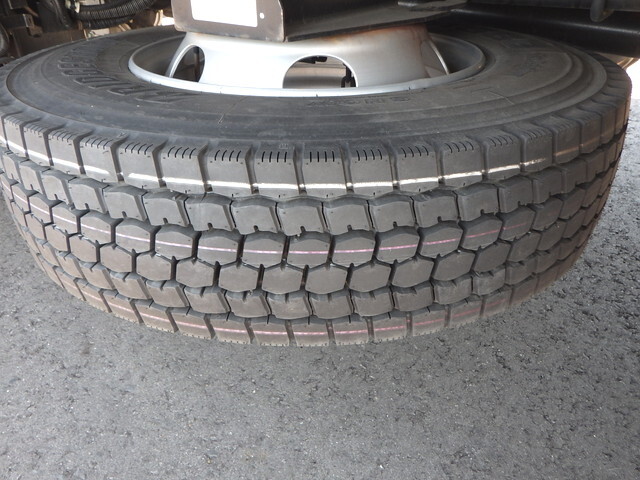 日野レンジャーアルミウイング中型（4t）[写真30]