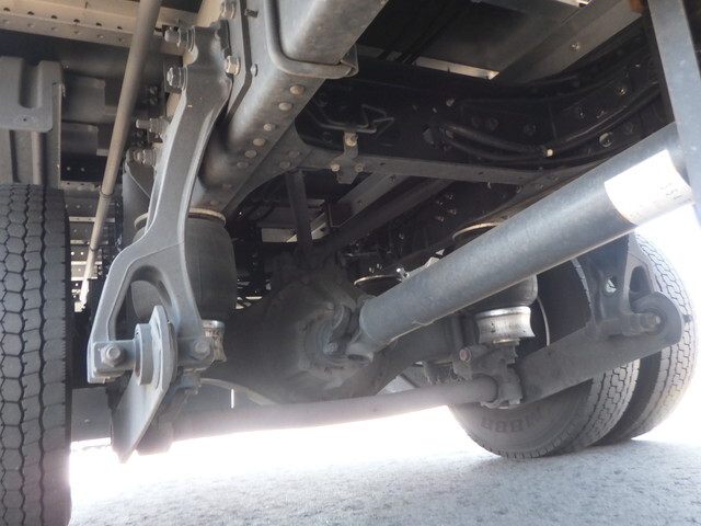 日野レンジャーアルミウイング中型（4t）[写真32]