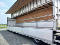 日野プロフィアトレーラーヘッド（トラクターヘッド）大型（10t）[写真13]