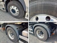 日野プロフィアトレーラーヘッド（トラクターヘッド）大型（10t）[写真19]