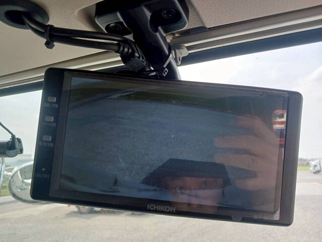 日野プロフィアトレーラーヘッド（トラクターヘッド）大型（10t）[写真29]