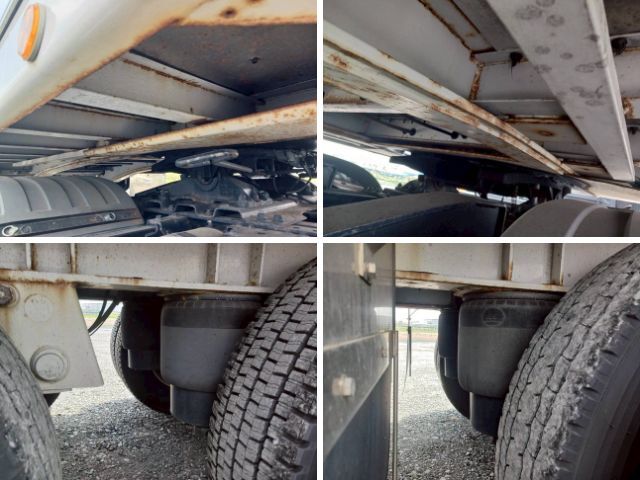 日野プロフィアトレーラーヘッド（トラクターヘッド）大型（10t）[写真37]