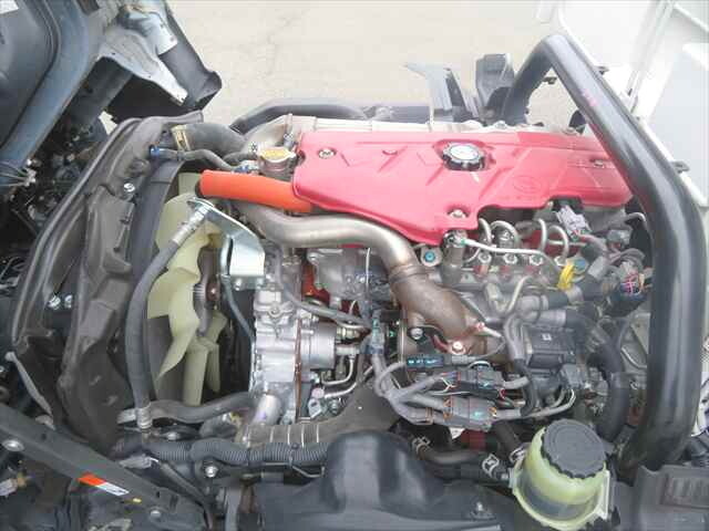 日野デュトロパッカー車（塵芥車）小型（2t・3t）[写真10]