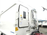 日野デュトロパッカー車（塵芥車）小型（2t・3t）[写真17]