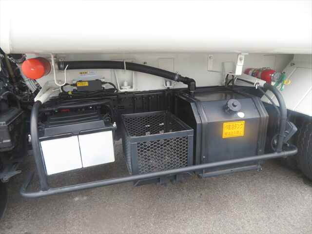 日野デュトロパッカー車（塵芥車）小型（2t・3t）[写真20]