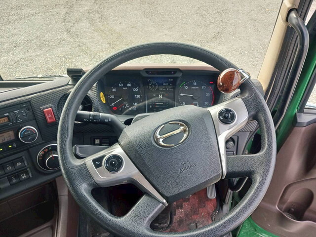 日野プロフィアトレーラーヘッド（トラクターヘッド）大型（10t）[写真19]