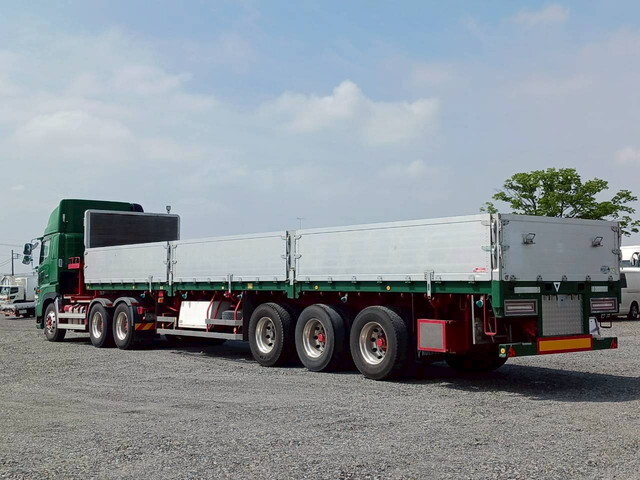 日野プロフィアトレーラーヘッド（トラクターヘッド）大型（10t）[写真02]