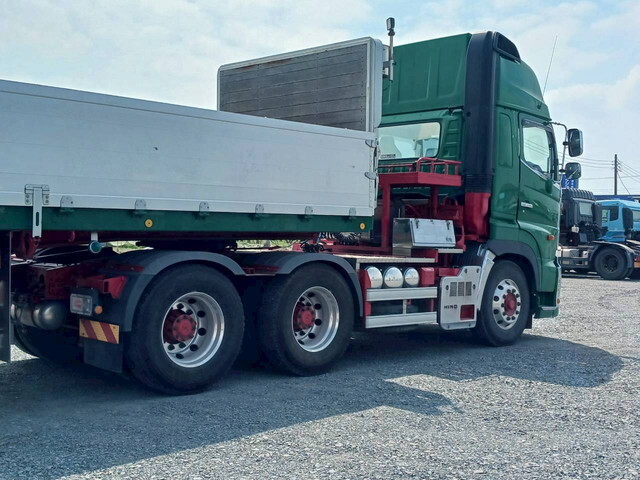 日野プロフィアトレーラーヘッド（トラクターヘッド）大型（10t）[写真04]