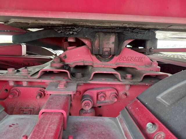 日野プロフィアトレーラーヘッド（トラクターヘッド）大型（10t）[写真09]