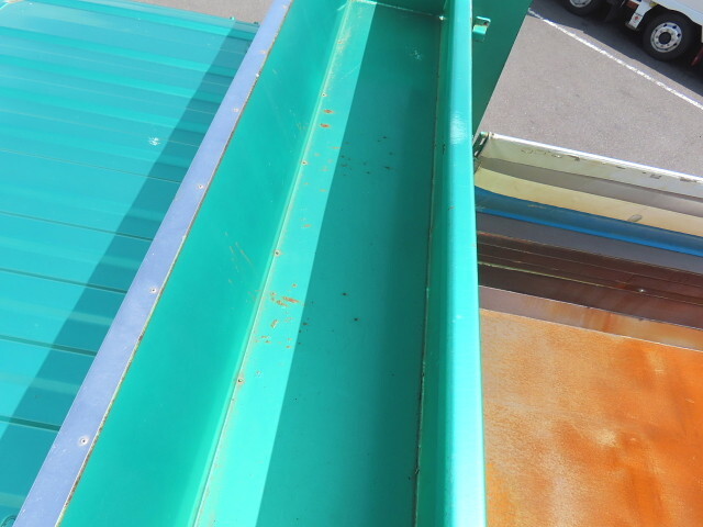 いすゞギガダンプ大型（10t）[写真29]