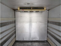 いすゞフォワード冷凍車（冷蔵車）中型（4t）[写真20]