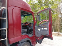 いすゞフォワード冷凍車（冷蔵車）中型（4t）[写真21]