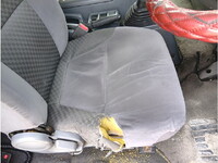 いすゞフォワード冷凍車（冷蔵車）中型（4t）[写真23]