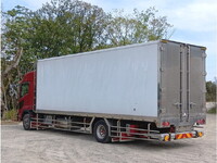 いすゞフォワード冷凍車（冷蔵車）中型（4t）[写真02]