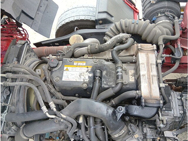 いすゞフォワード冷凍車（冷蔵車）中型（4t）[写真30]