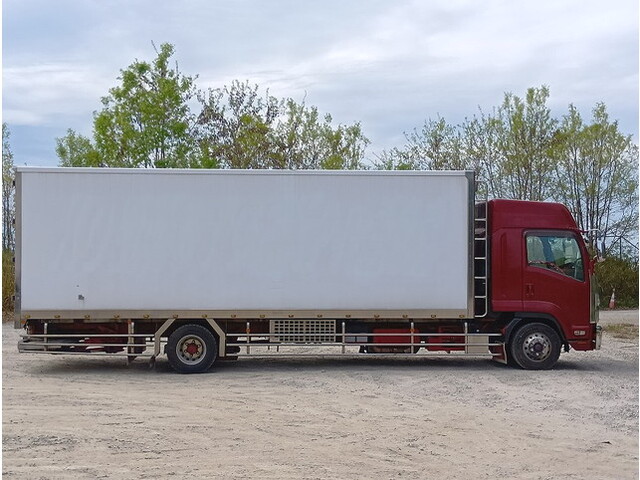 いすゞフォワード冷凍車（冷蔵車）中型（4t）[写真06]