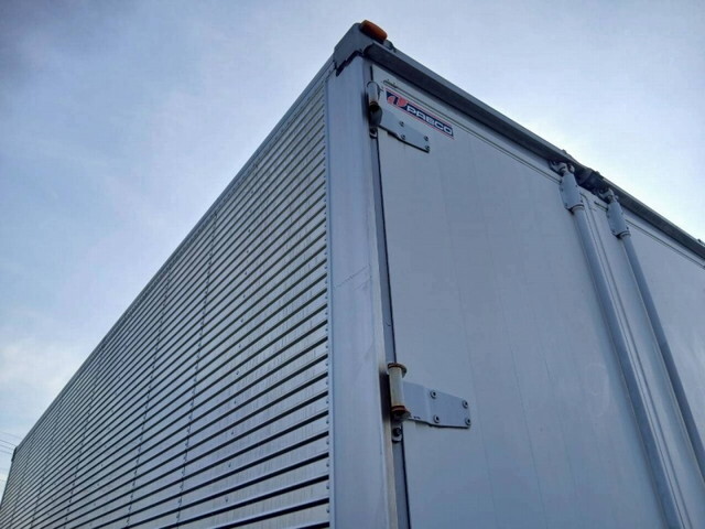 日野レンジャーアルミウイング中型（4t）[写真09]