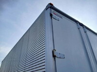 日野レンジャーアルミウイング中型（4t）[写真10]