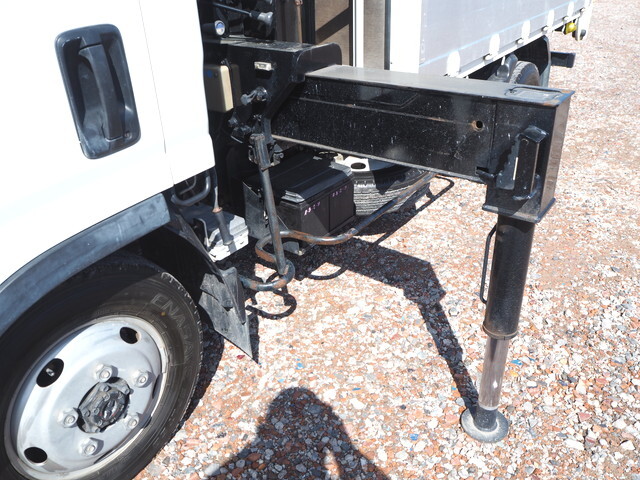 いすゞエルフクレーン4段小型（2t・3t）[写真17]