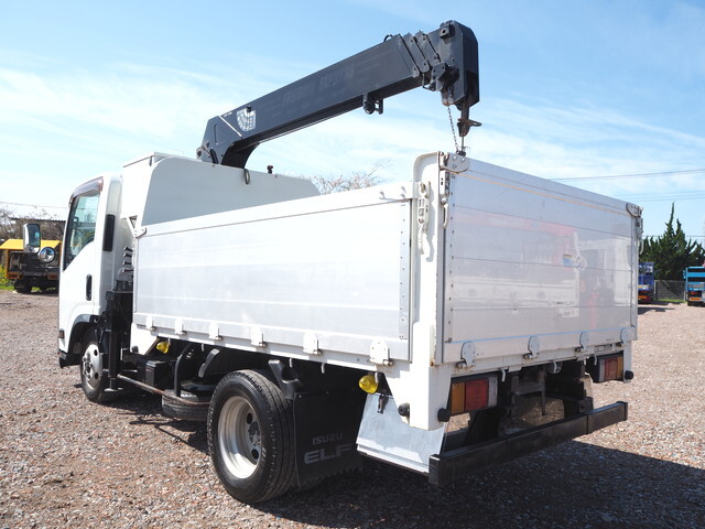 いすゞエルフクレーン4段小型（2t・3t）[写真02]