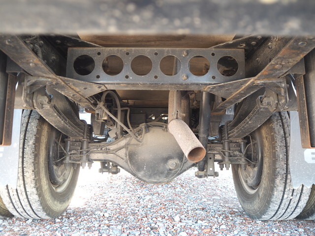 いすゞエルフクレーン4段小型（2t・3t）[写真25]