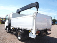 いすゞエルフクレーン4段小型（2t・3t）[写真02]