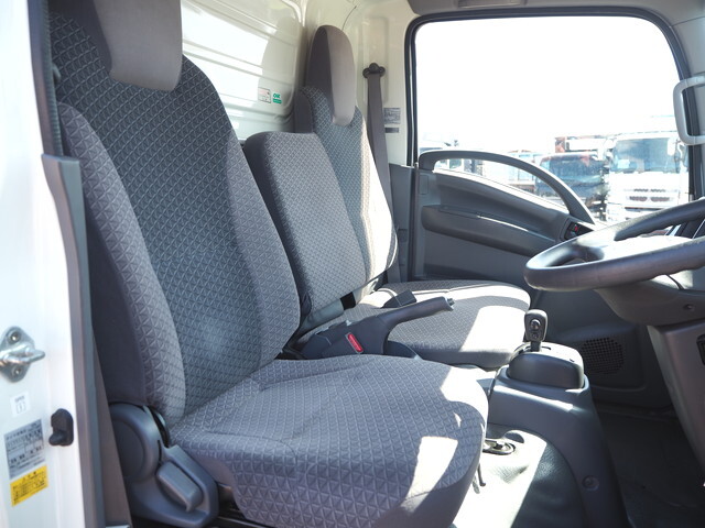 いすゞエルフクレーン4段小型（2t・3t）[写真33]