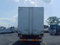 日野プロフィアパネルウイング大型（10t）[写真08]