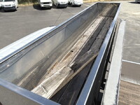 三菱ふそうファイターアルミブロック中型（4t）[写真19]