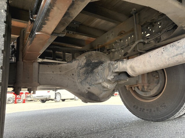 三菱ふそうファイターアルミブロック中型（4t）[写真26]