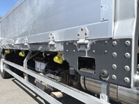 三菱ふそうファイターアルミブロック中型（4t）[写真40]