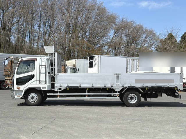 三菱ふそうファイターアルミブロック中型（4t）[写真04]