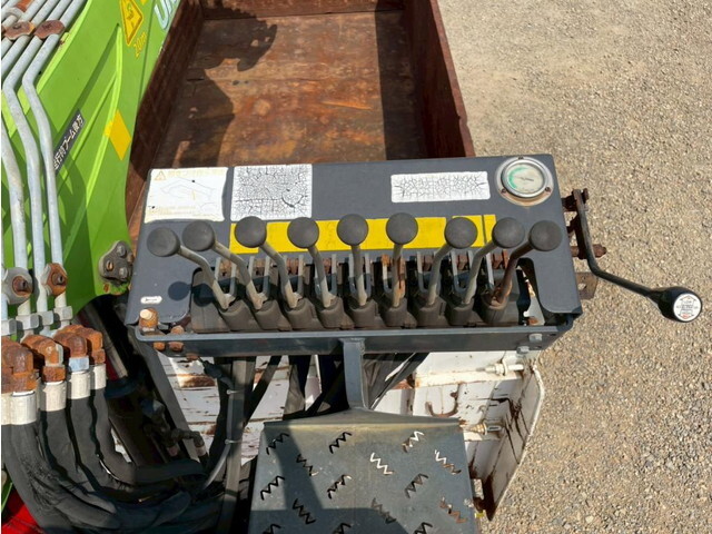 日野レンジャークレーン付増トン（6t・8t）[写真13]