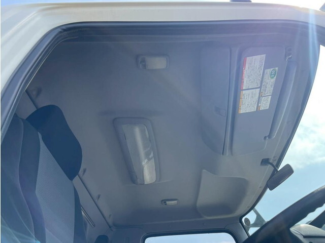 日野レンジャークレーン付増トン（6t・8t）[写真23]