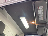 いすゞエルフアルミバン小型（2t・3t）[写真17]