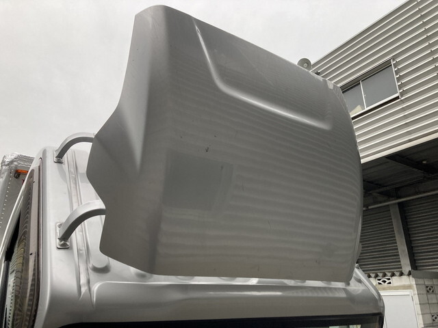 いすゞエルフアルミバン小型（2t・3t）[写真18]