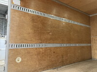 いすゞエルフアルミバン小型（2t・3t）[写真20]