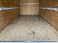 いすゞエルフアルミバン小型（2t・3t）[写真22]