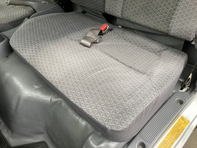 いすゞエルフアルミバン小型（2t・3t）[写真38]