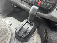 日野デュトロボトルバン小型（2t・3t）[写真18]